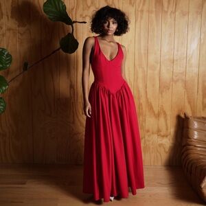 Delfi collective Isodora gown